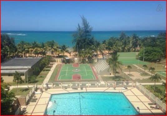 Enchanted 17 Jewel Beachfront Luquillo -Pool Extérieur photo